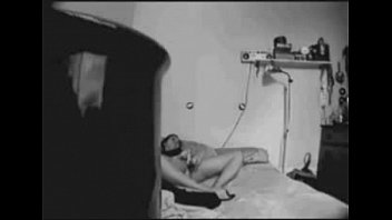 moms bed sleeping Indian kareen kapoor xxx porn video free download