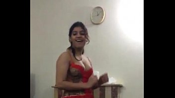 dance nude indian Fucking the 40 years chinese wife of my best friend