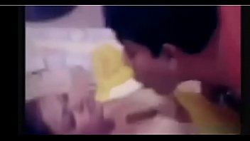 bangla hot sex videos Indian young boy sex with an older women