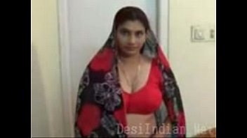indian nidenude telugu videocom aunty Coral aka ammber perfect mature lady