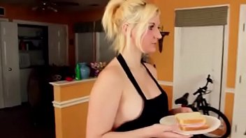 son sick breastfeeding kommy Car tits porn